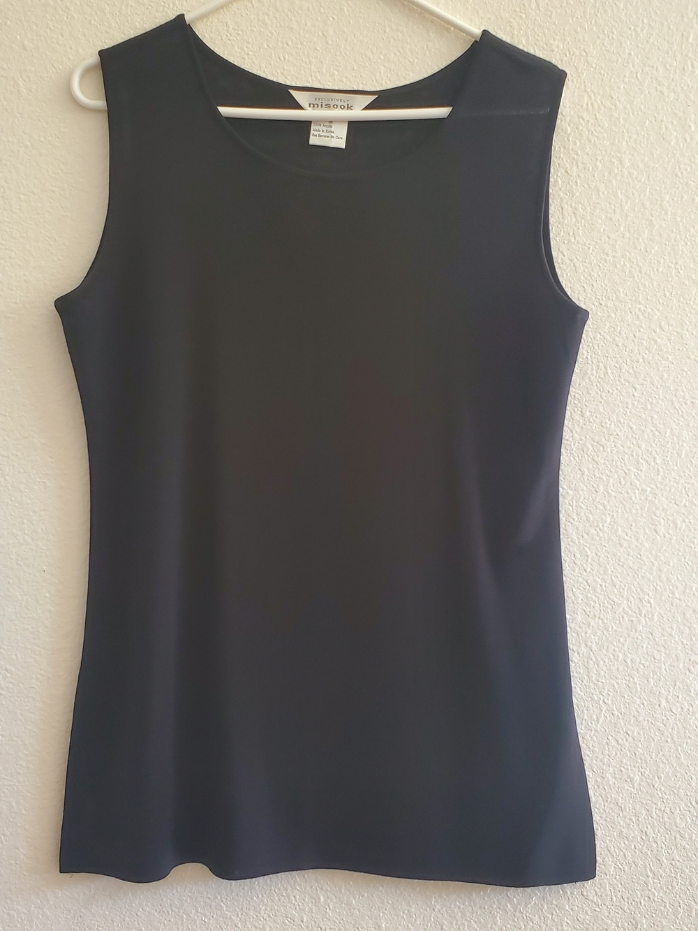 Misook Women's Sleeveless Black Shell Top Size M